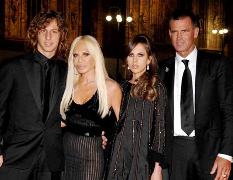 versace famille|versace family members.